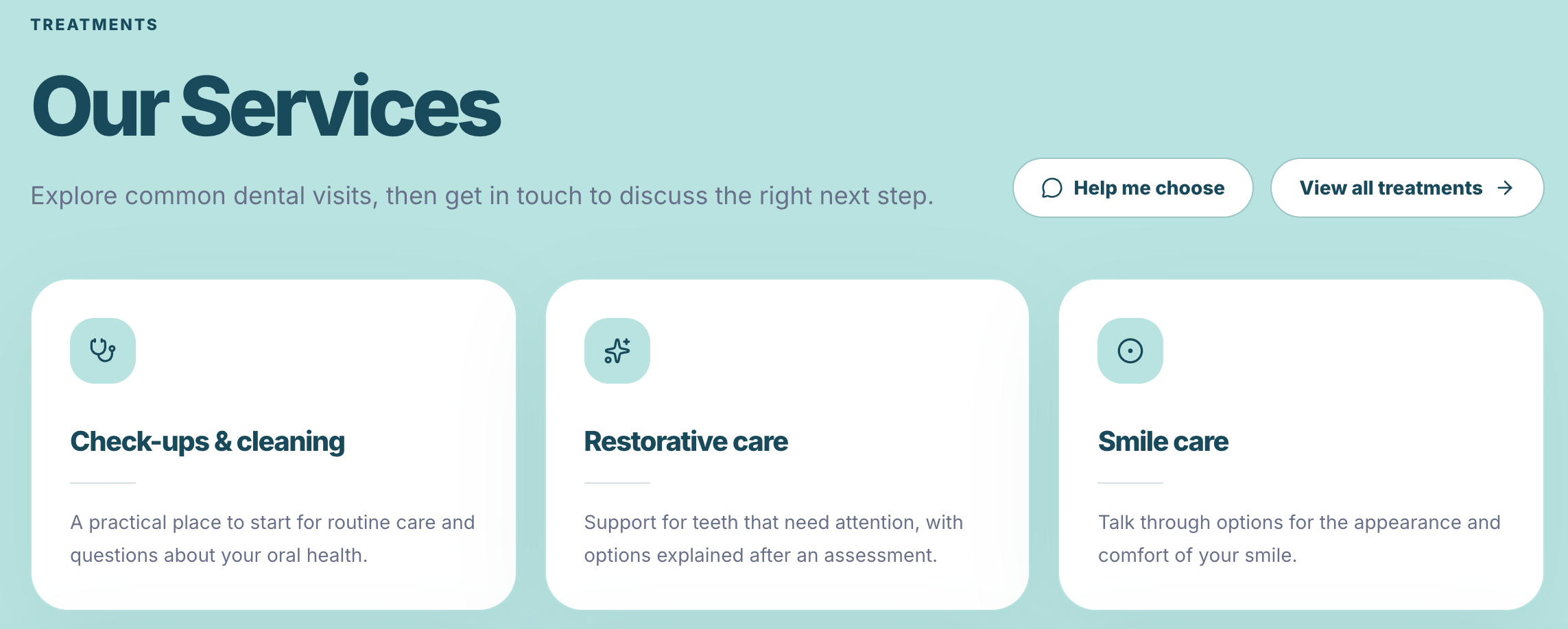 Senyum Dental Treatments section with a Help me choose button that opens the AI chat above three service cards.